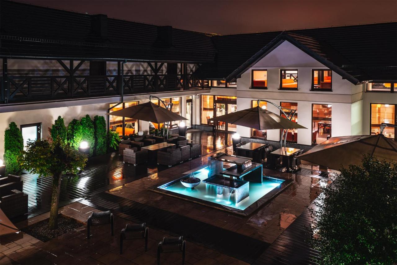 Hotel Amazonka Conference And Spa Ciechocinek Exteriör bild